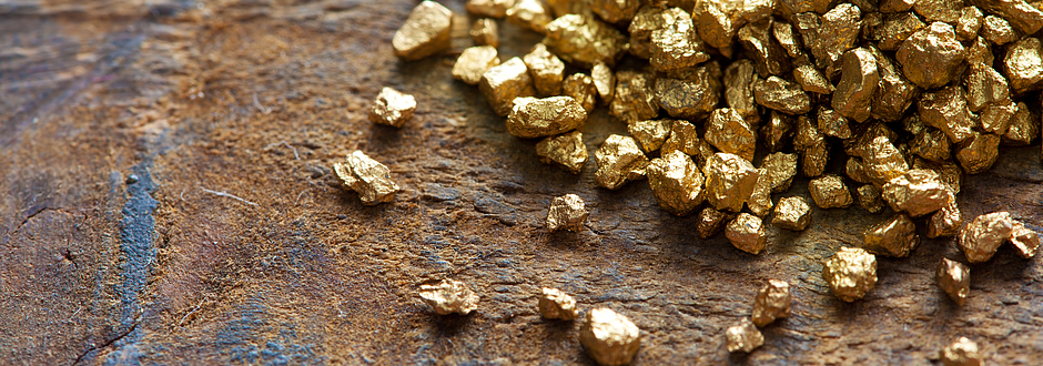 R+W-gold-nuggets-from-crushing-plant-image
