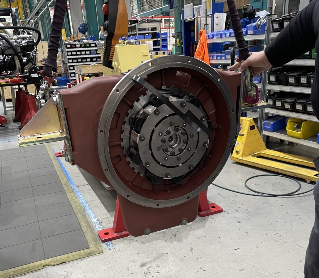 Installing CENTAFLEX-TIR on a customer engine for testing.
